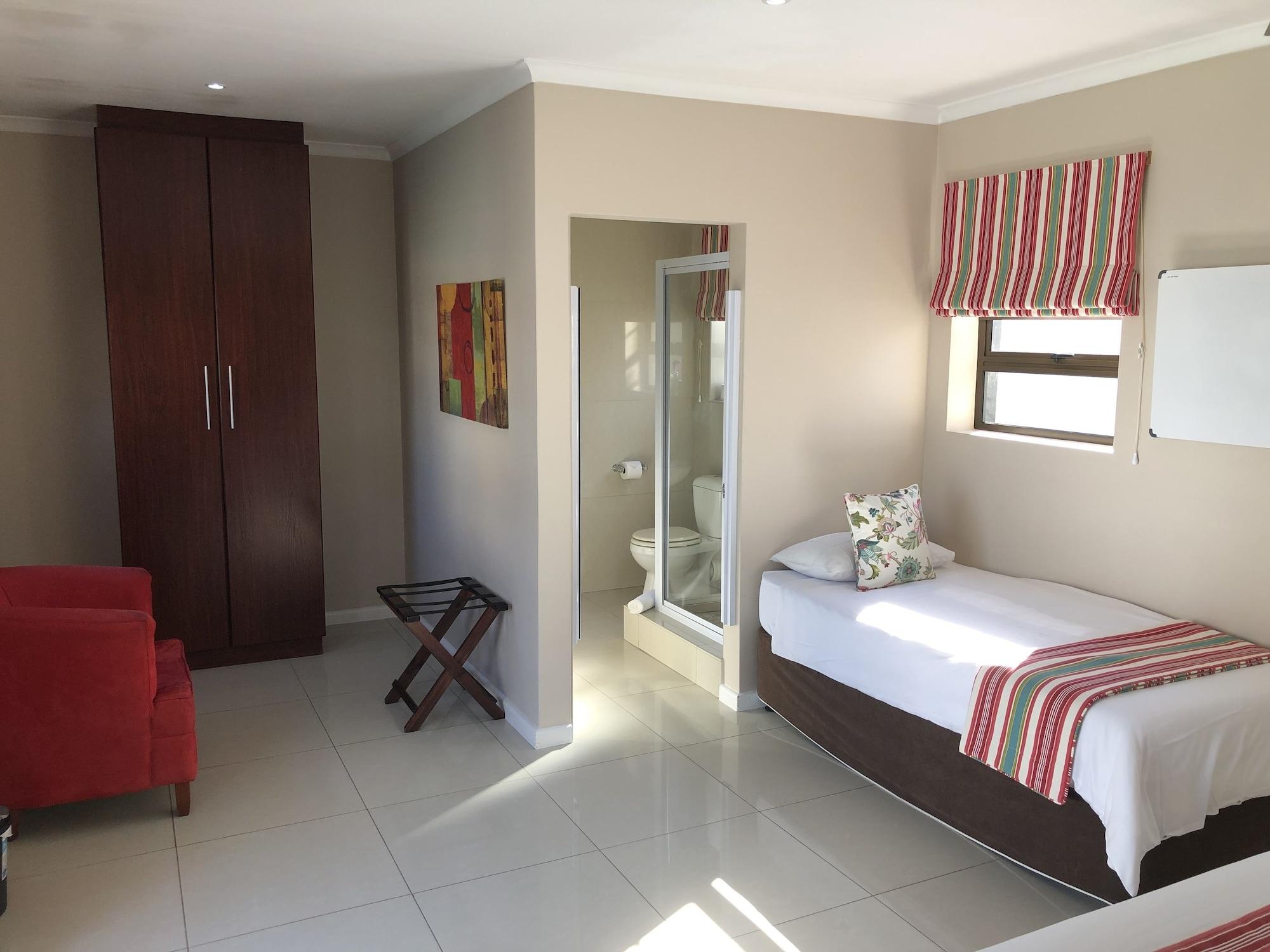 Le Blue Guesthouse Порт Елизабет Екстериор снимка