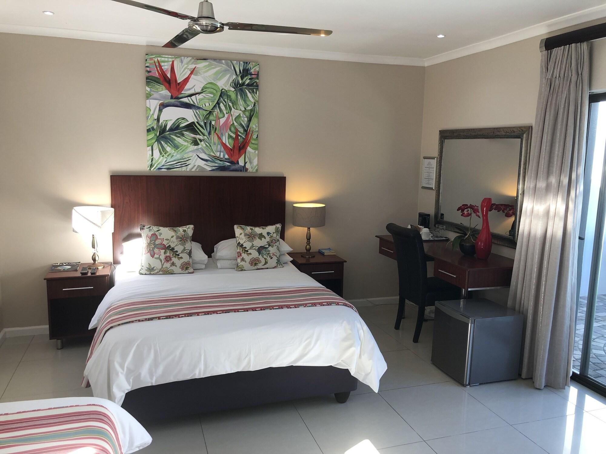 Le Blue Guesthouse Порт Елизабет Екстериор снимка