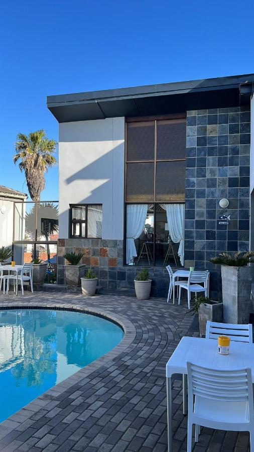 Le Blue Guesthouse Порт Елизабет Екстериор снимка