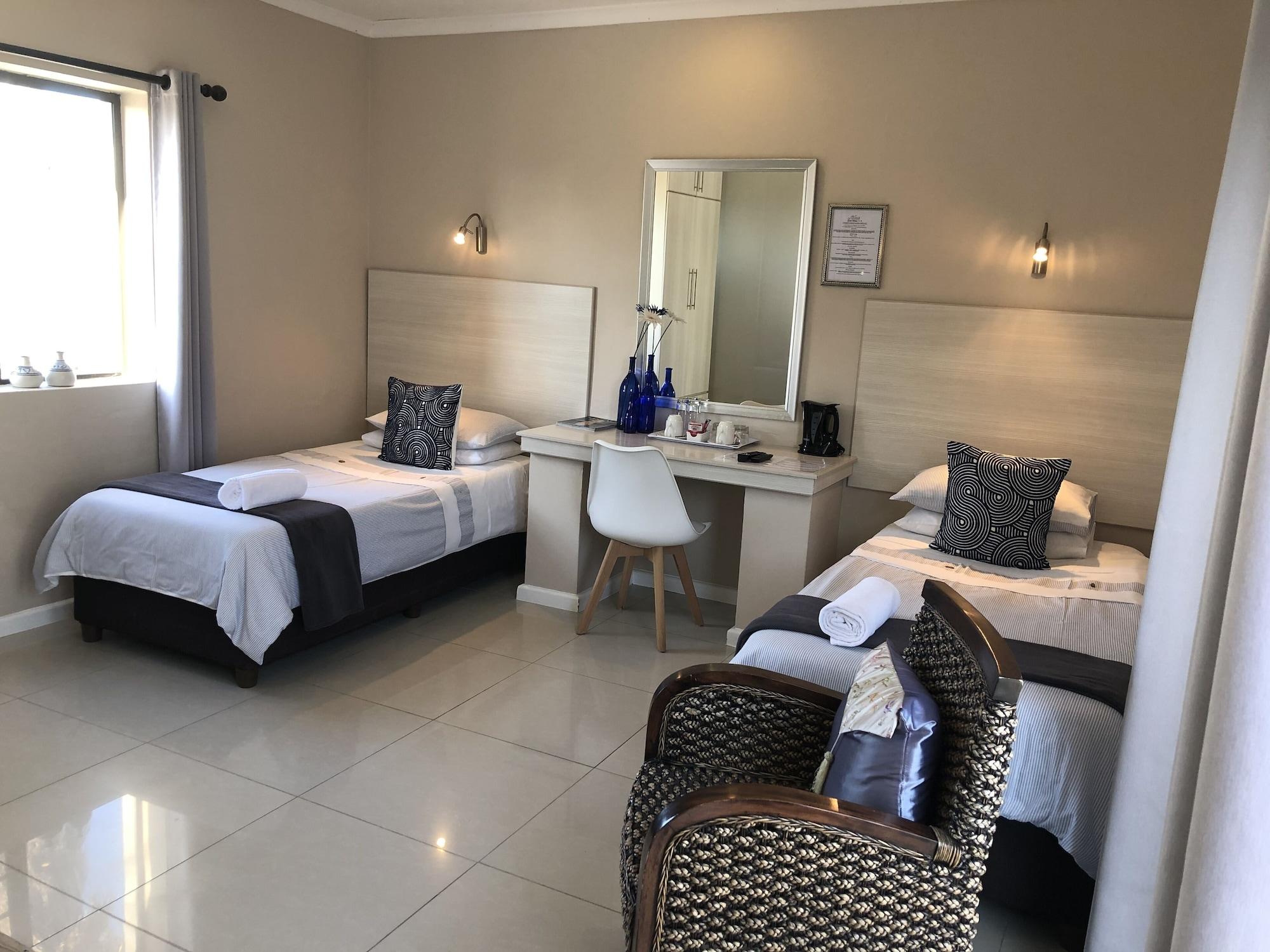 Le Blue Guesthouse Порт Елизабет Екстериор снимка