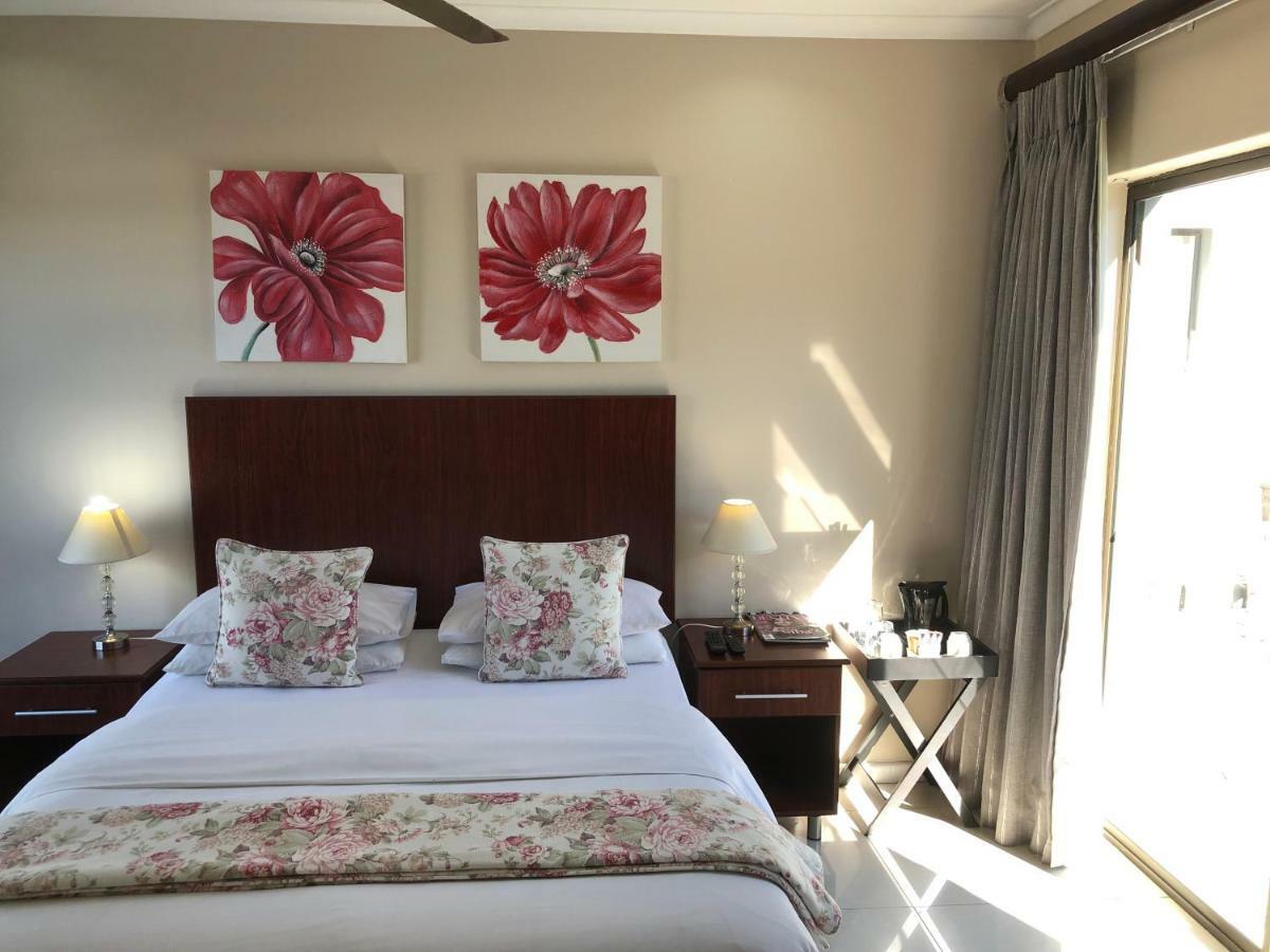 Le Blue Guesthouse Порт Елизабет Екстериор снимка